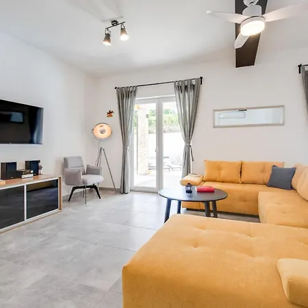 Vila Sandrina Vrh (Krk)