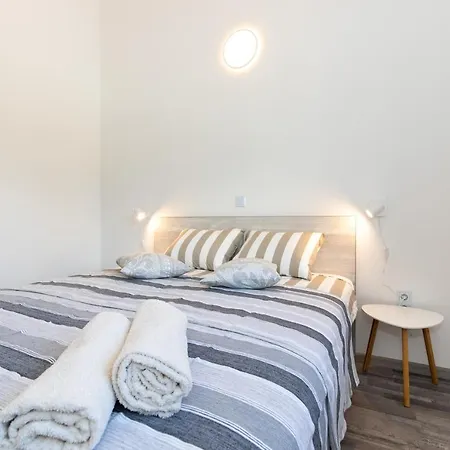 Sandrina Villa Vrh (Krk)